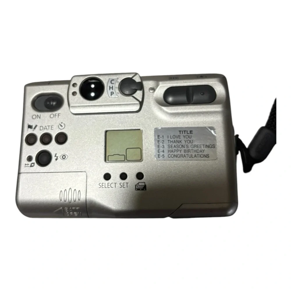 Canon IXUS Z50 Silver Camera with Case